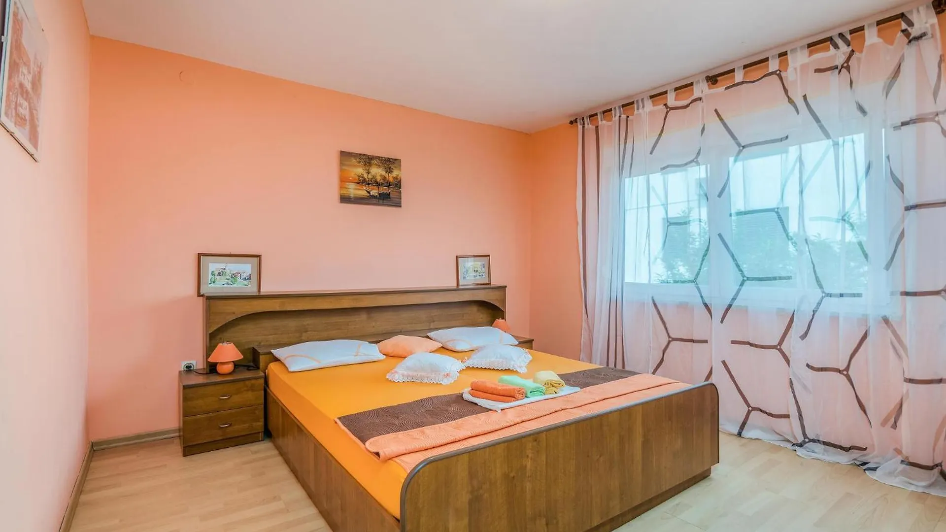2 Bedroom Stunning Apartment In Krk Krk Town 0*,